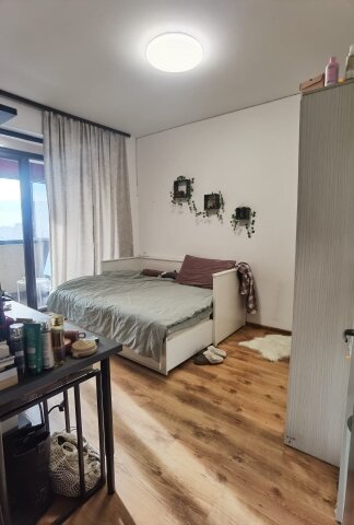 Nerva Traian, Apartament 3 camere, decomandat, 70mp,